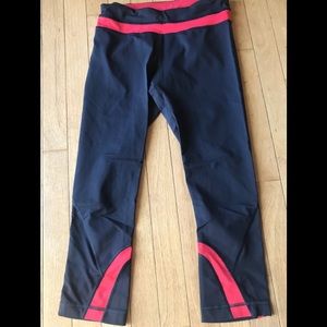 Lululemon run inspire crop II